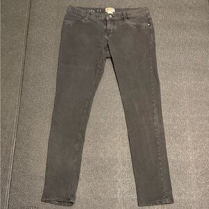 Mudd Women’s Charcoal Skinny Jeans